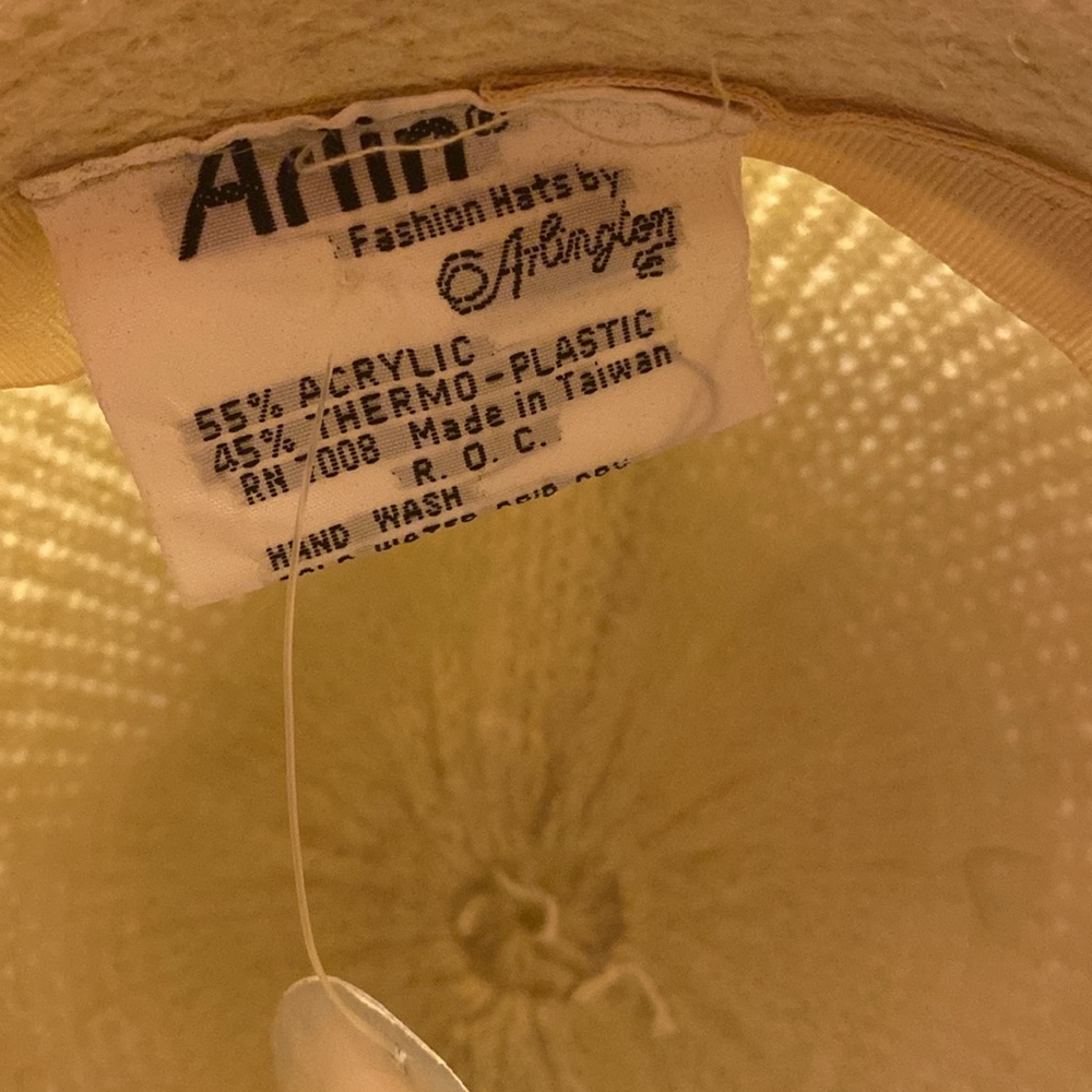 NWT Vintage Arlin Cream Acrylic Knit Hat - Picture 6 of 7